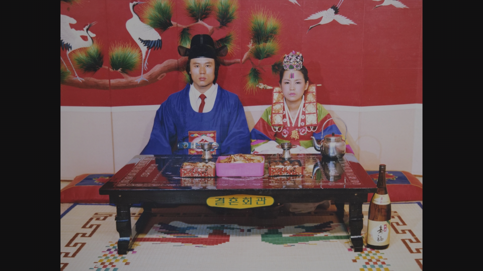 아빠는 경마꾼 스틸1 - 메인.png